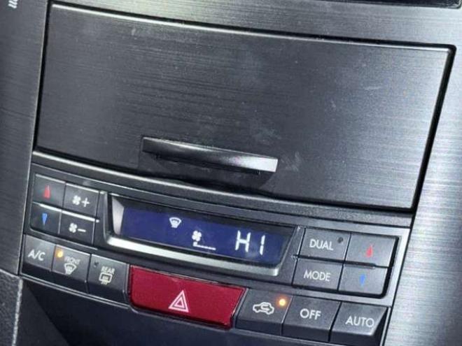 レガシィB4 2.5 i Bスポーツ アイサイト Gパッケージ 4WD　下廻防錆TVナビBカメETC 2500