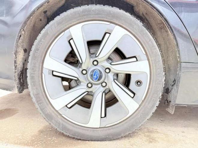 レヴォーグ1.6 GT アイサイト 4WD　下廻防錆TVナビBカメ 1600