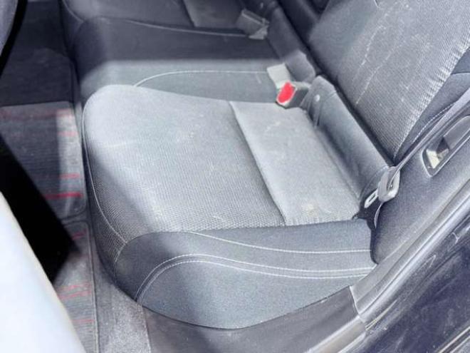 レヴォーグ1.6 GT アイサイト 4WD　下廻防錆TVナビBカメ 1600