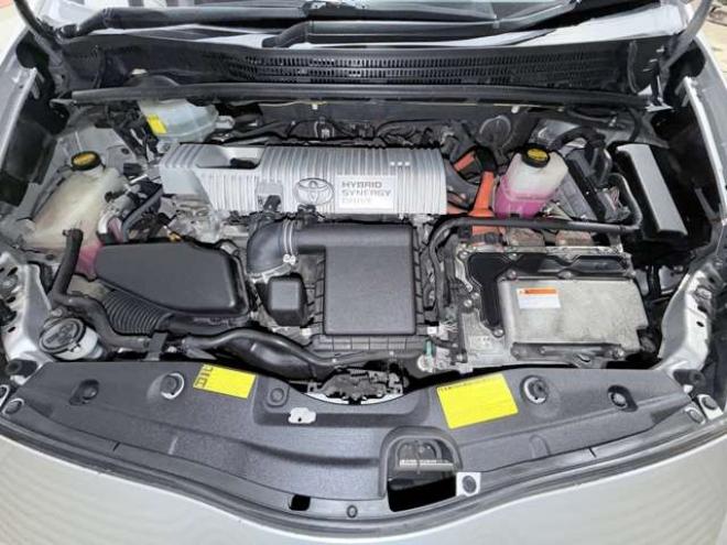 プリウス1.8 S 下廻防錆TVBカメETC夏冬タイヤ 2WD 1800