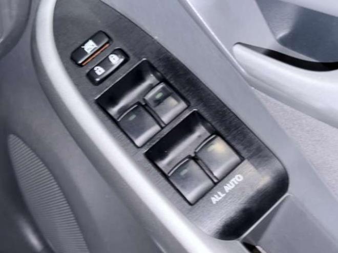 プリウス1.8 S 下廻防錆TVBカメETC夏冬タイヤ 2WD 1800