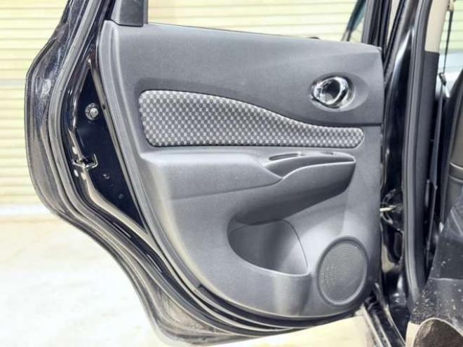 ノート1.2 ライダー ブラックライン エマージェンシーブレーキ パッケージ 4WD　下廻防錆キーレスETC 1200