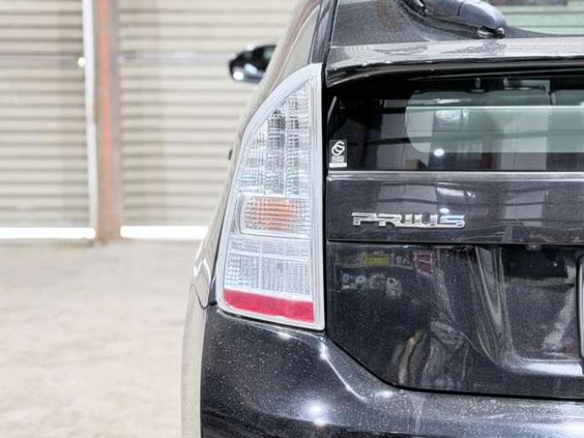 プリウス1.8 S 下廻防錆TVナビBカメエンスタ 2WD 1800