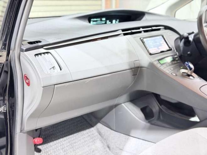 プリウス1.8 S 下廻防錆TVナビBカメエンスタ 2WD 1800