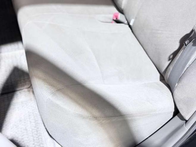 プリウス1.8 S 下廻防錆TVナビBカメエンスタ 2WD 1800