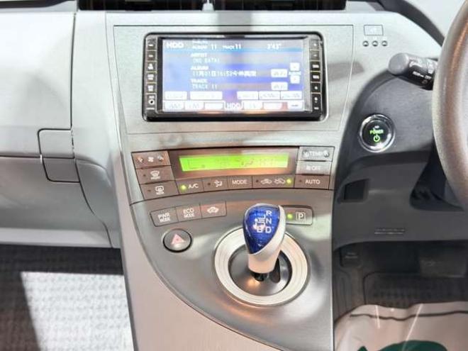 プリウス1.8 S 下廻防錆TVナビBカメエンスタ 2WD 1800