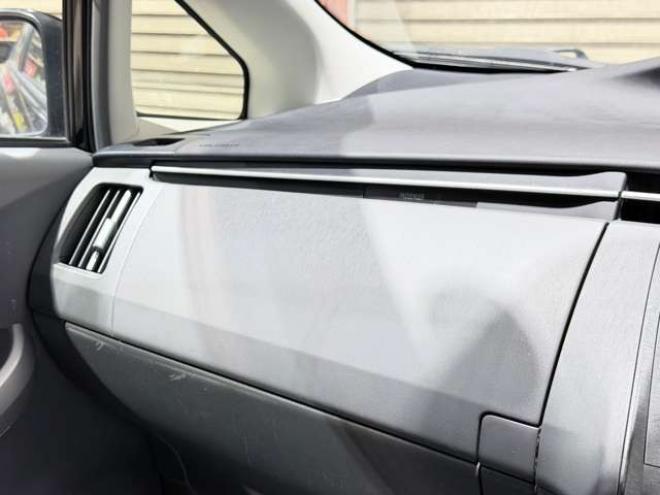 プリウス1.8 S 下廻防錆TVナビBカメエンスタ 2WD 1800