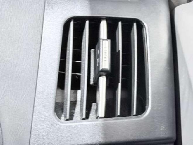 プリウス1.8 S 下廻防錆TVナビBカメエンスタ 2WD 1800