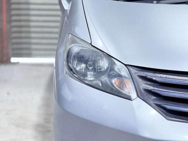 フリード1.5 G Lパッケージ 4WD　下廻防錆TVナビBカメ 1500