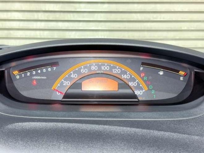 フリード1.5 G Lパッケージ 4WD　下廻防錆TVナビBカメ 1500