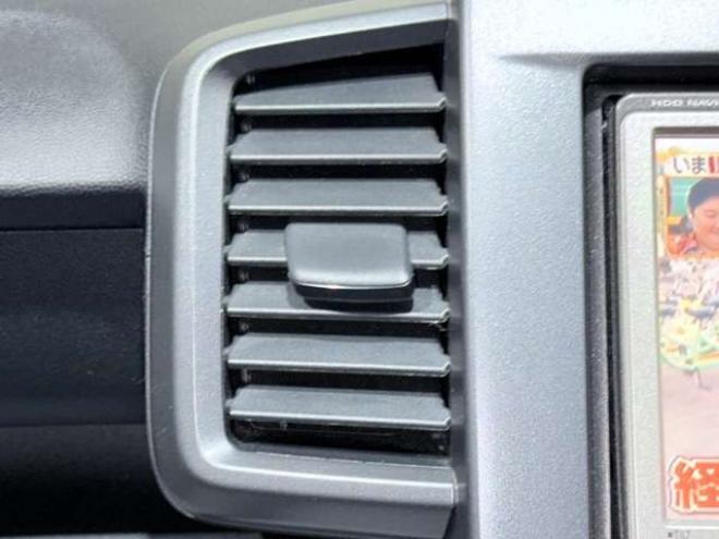 フリード1.5 G Lパッケージ 4WD　下廻防錆TVナビBカメ 1500