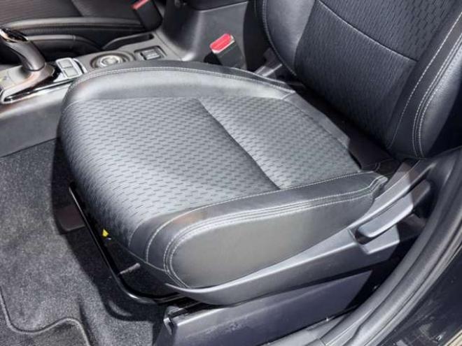 アウトランダーPHEV2.0 G セーフティパッケージ 4WD 下廻防錆ナビBカメETC 2000