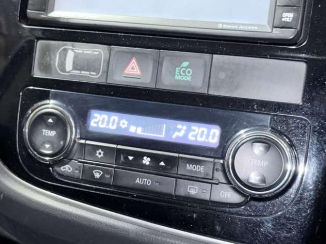 アウトランダーPHEV2.0 G セーフティパッケージ 4WD 下廻防錆ナビBカメETC 2000