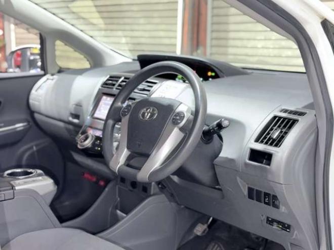 プリウスα1.8 S 下廻防錆TVナビBカメ 2WD 1800