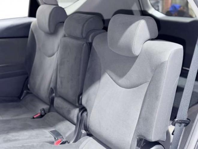 プリウスα1.8 S 下廻防錆TVナビBカメ 2WD 1800