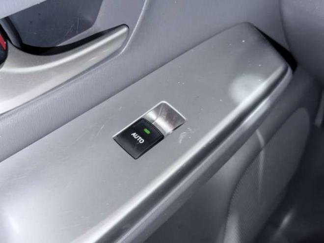 プリウスα1.8 S 下廻防錆TVナビBカメ 2WD 1800