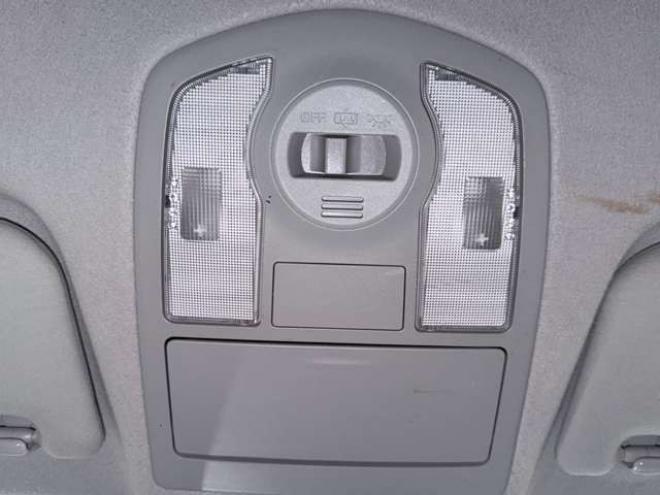 プリウスα1.8 S 下廻防錆TVナビBカメ 2WD 1800