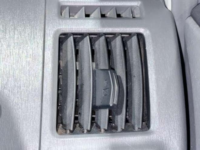 プリウスα1.8 S 下廻防錆TVナビBカメ 2WD 1800