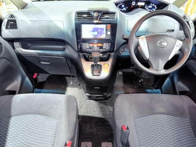 セレナ2.0 20X 4WD 下廻防錆TVナビBカメETCエンスタ 2000