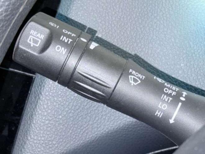 セレナ2.0 20X 4WD 下廻防錆TVナビBカメETCエンスタ 2000