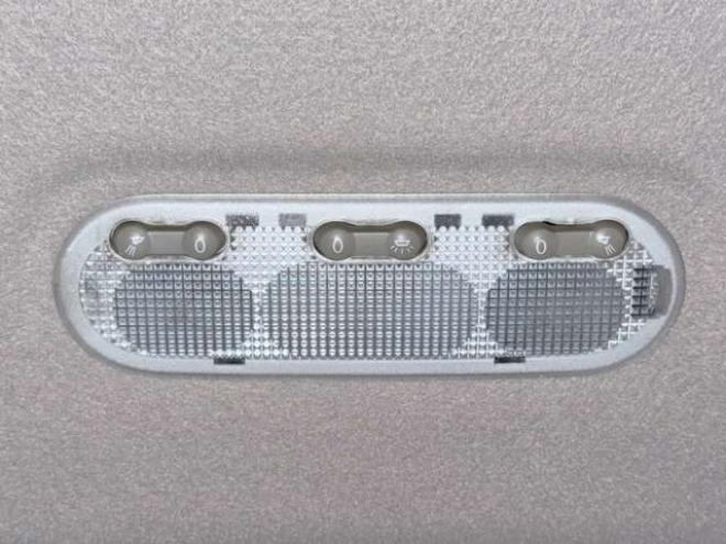 セレナ2.0 20X 4WD 下廻防錆TVナビBカメETCエンスタ 2000