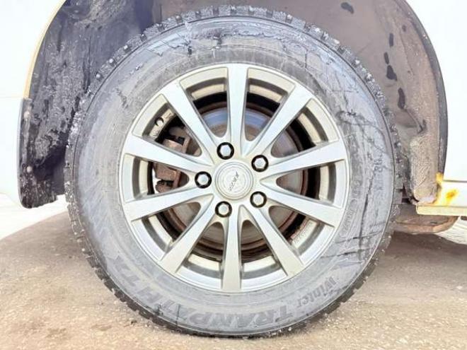 セレナ2.0 20X 4WD 下廻防錆TVナビBカメ後席モニタ 2000