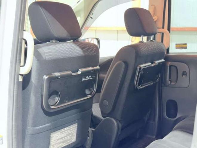 セレナ2.0 20X 4WD 下廻防錆TVナビBカメ後席モニタ 2000