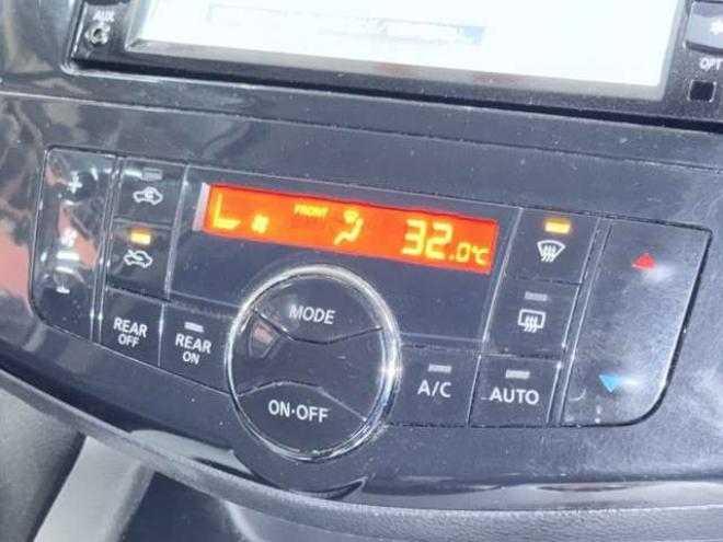 セレナ2.0 20X 4WD 下廻防錆TVナビBカメ後席モニタ 2000