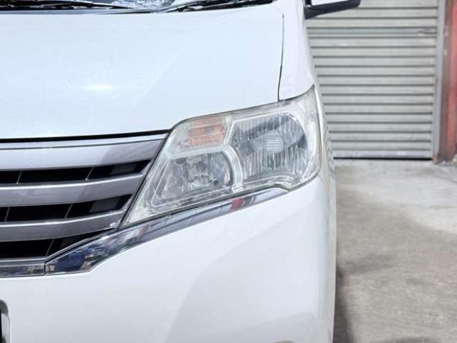 セレナ2.0 20X 4WD 下廻防錆TVナビBカメ後席モニタ 2000