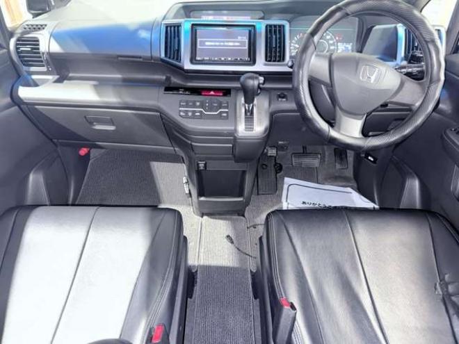 ステップワゴン2.0 L 4WD 下廻防錆 2000