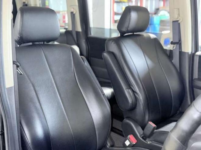 ステップワゴン2.0 L 4WD 下廻防錆 2000