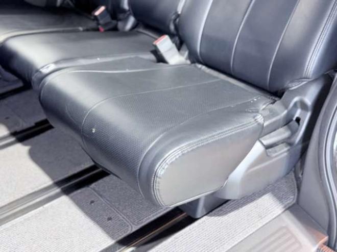 ステップワゴン2.0 L 4WD 下廻防錆 2000