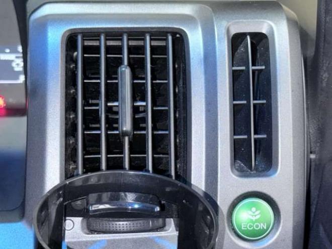 ステップワゴン2.0 L 4WD 下廻防錆 2000