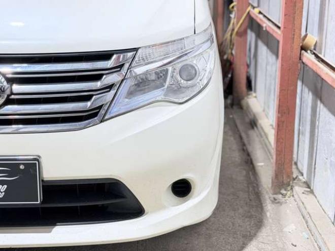 セレナ2.0 20X Vセレクション+Safety 4WD 防錆塗装TVナビBカメETC 2000