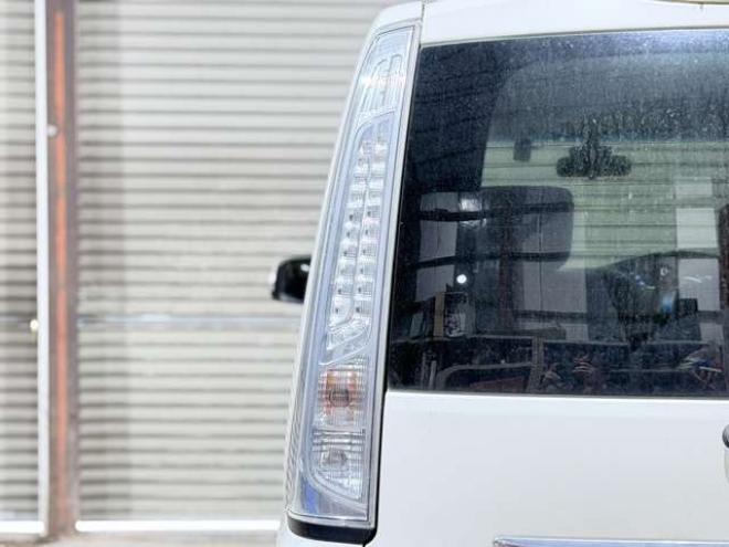 セレナ2.0 20X Vセレクション+Safety 4WD 防錆塗装TVナビBカメETC 2000