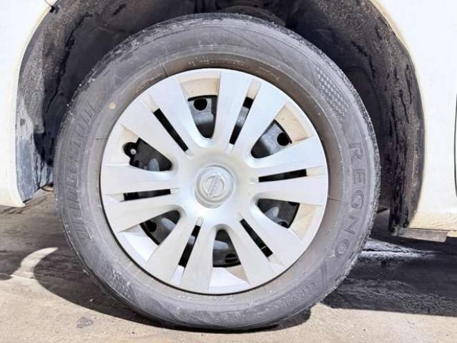 セレナ2.0 20X Vセレクション+Safety 4WD 防錆塗装TVナビBカメETC 2000