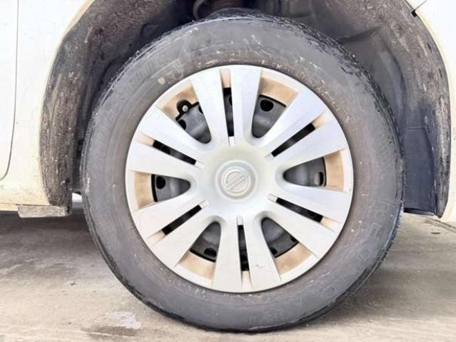 セレナ2.0 20X Vセレクション+Safety 4WD 防錆塗装TVナビBカメETC 2000