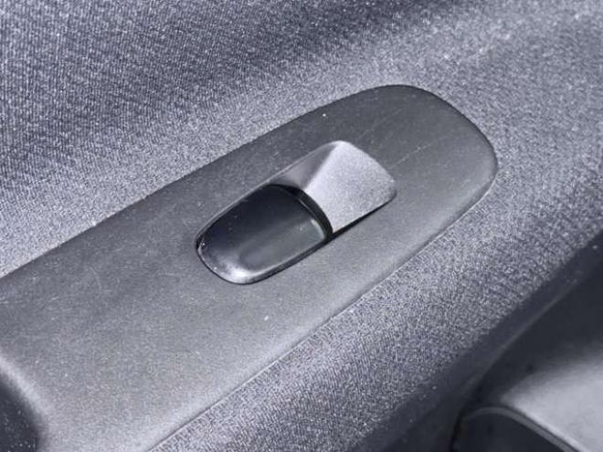 セレナ2.0 20X Vセレクション+Safety 4WD 防錆塗装TVナビBカメETC 2000