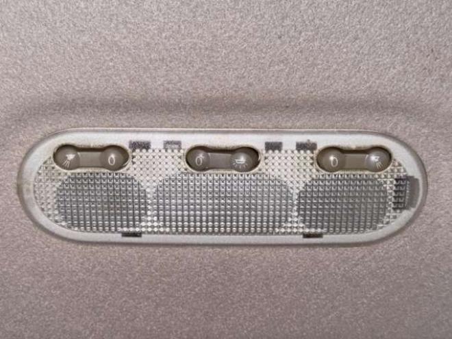 セレナ2.0 20X Vセレクション+Safety 4WD 防錆塗装TVナビBカメETC 2000