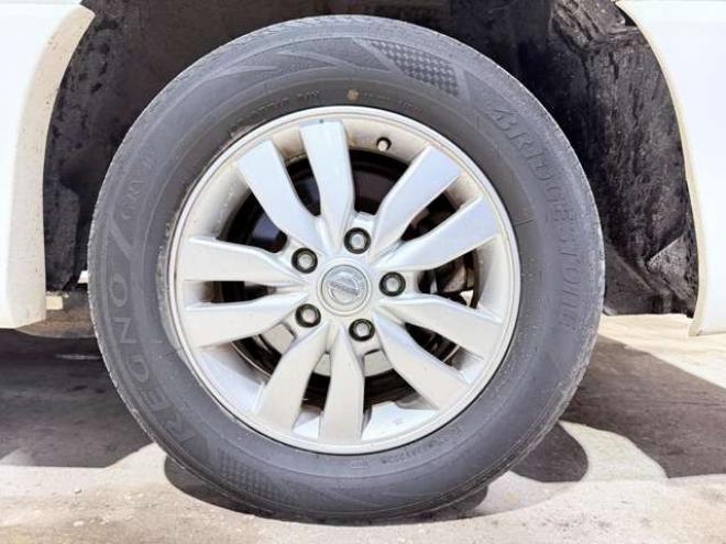 セレナ2.0 ハイウェイスター Vセレクション+Safety アドバンストセーフティ パッケージ 4WD 防錆塗装TVナビETCエンスタ 2000