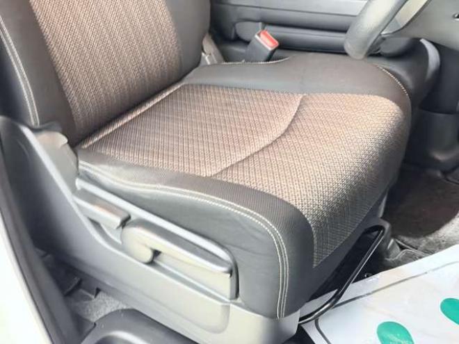 セレナ2.0 ハイウェイスター Vセレクション+Safety アドバンストセーフティ パッケージ 4WD 防錆塗装TVナビETCエンスタ 2000