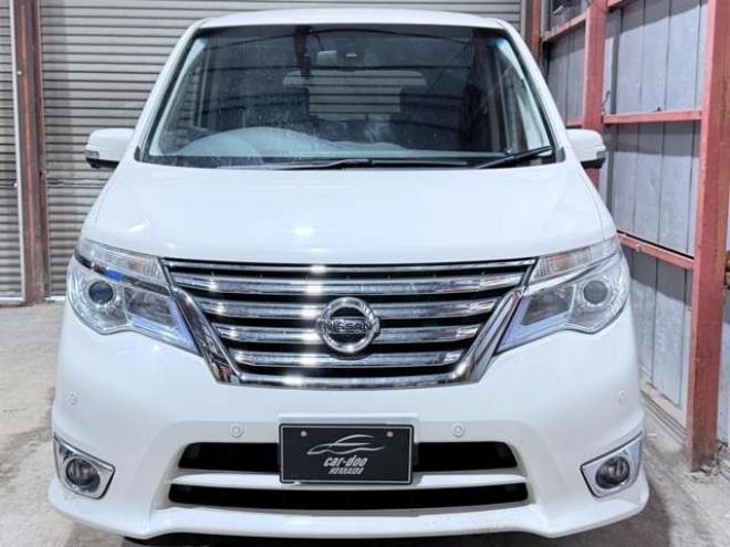 セレナ2.0 ハイウェイスター Vセレクション+Safety アドバンストセーフティ パッケージ 4WD 防錆塗装TVナビETCエンスタ 2000