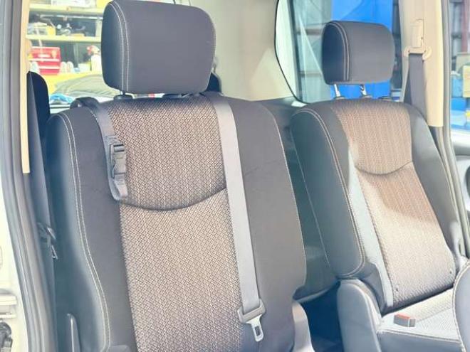 セレナ2.0 ハイウェイスター Vセレクション+Safety アドバンストセーフティ パッケージ 4WD 防錆塗装TVナビETCエンスタ 2000