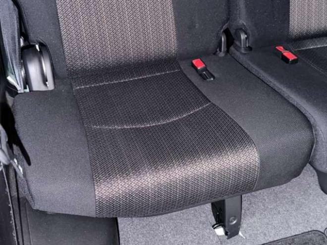 セレナ2.0 ハイウェイスター Vセレクション+Safety アドバンストセーフティ パッケージ 4WD 防錆塗装TVナビETCエンスタ 2000