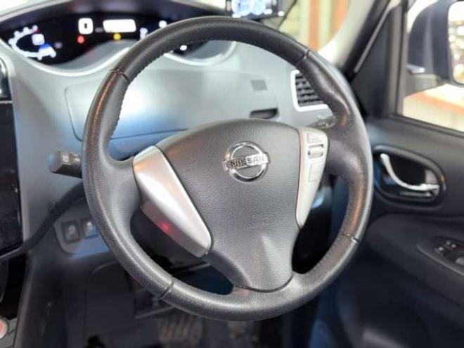 セレナ2.0 ハイウェイスター Vセレクション+Safety アドバンストセーフティ パッケージ 4WD 防錆塗装TVナビETCエンスタ 2000