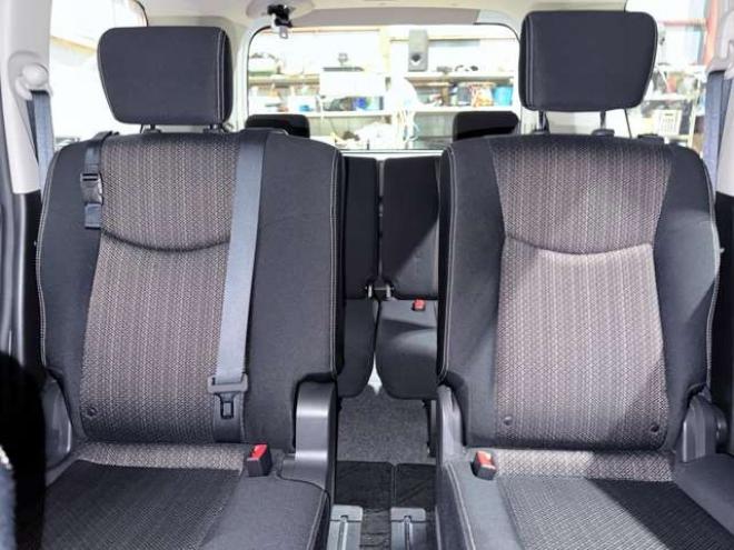 セレナ2.0 ハイウェイスター Vセレクション+Safety アドバンストセーフティ パッケージ 4WD 防錆塗装TVナビETCエンスタ 2000