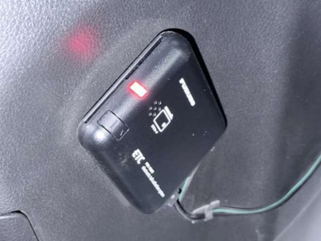 セレナ2.0 ハイウェイスター Vセレクション+Safety アドバンストセーフティ パッケージ 4WD 防錆塗装TVナビETCエンスタ 2000