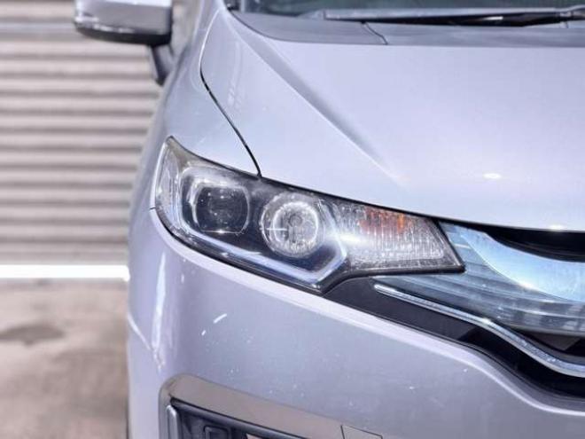 フィット1.5 ハイブリッド Lパッケージ 4WD 防錆塗装TVナビBカメ 1500