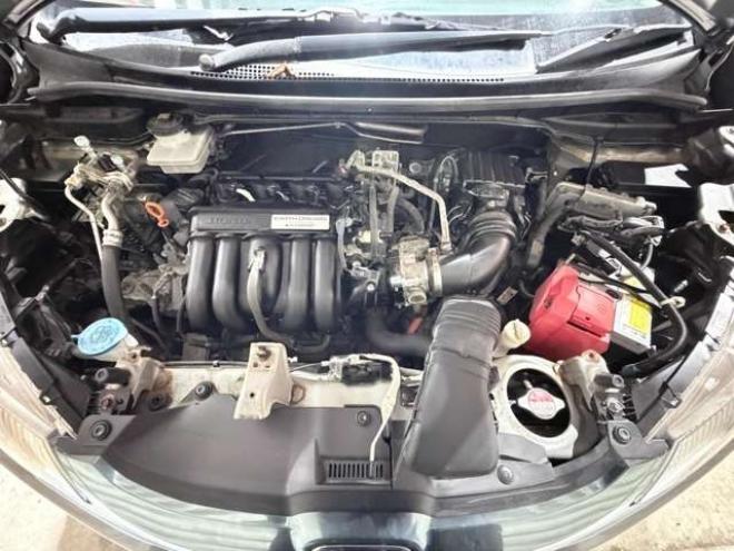 フィット1.5 ハイブリッド Lパッケージ 4WD 防錆塗装TVナビBカメ 1500