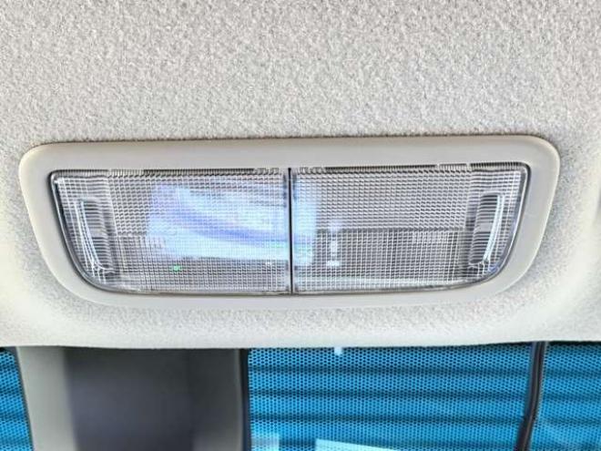 フィット1.5 ハイブリッド Lパッケージ 4WD 防錆塗装TVナビBカメ 1500